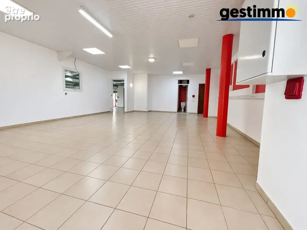 Commerce 460 m² à vendre à Macouria (97355) - photo 2