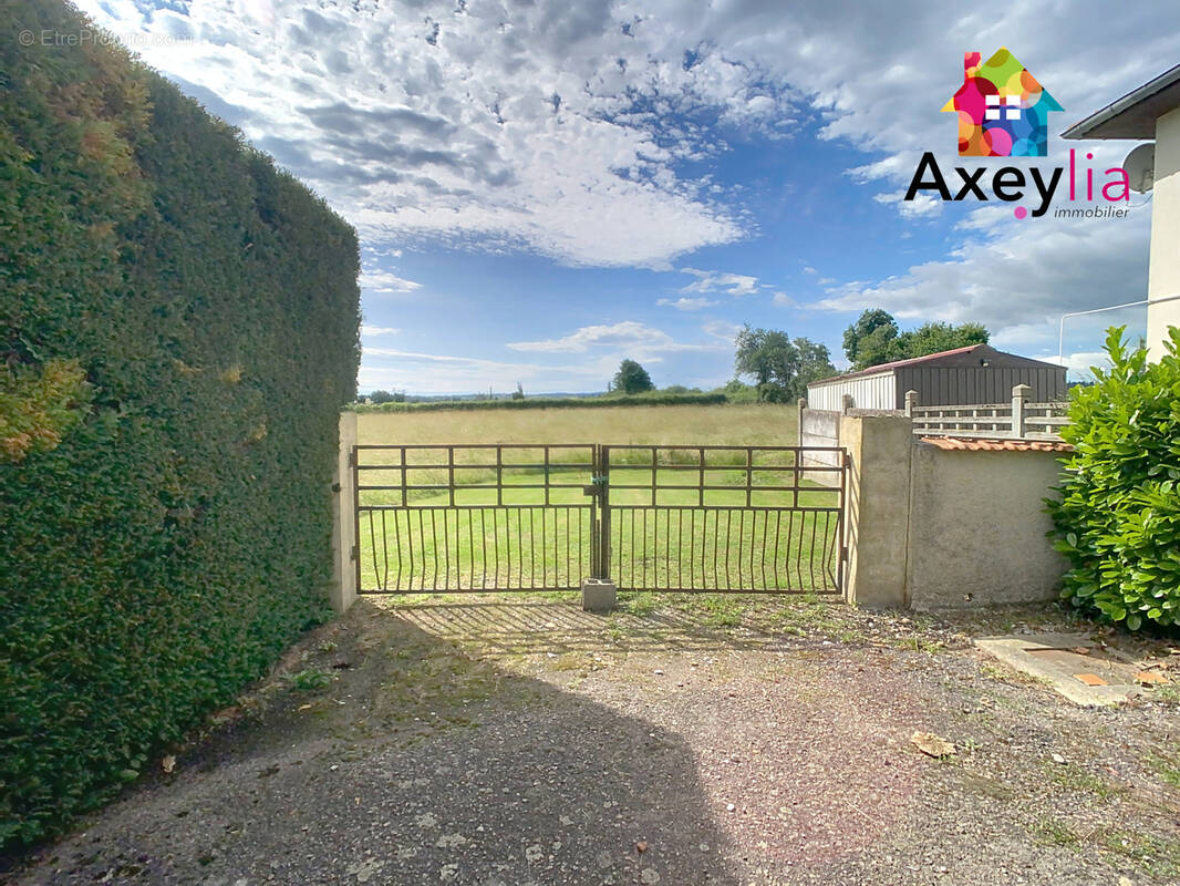 Terrain à VILLEREST