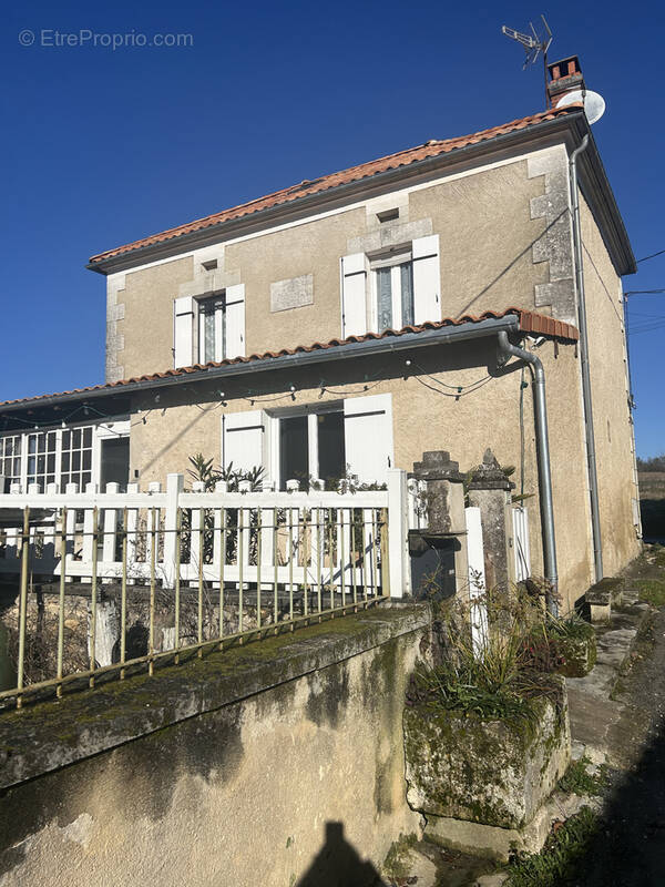 Maison à LISLE