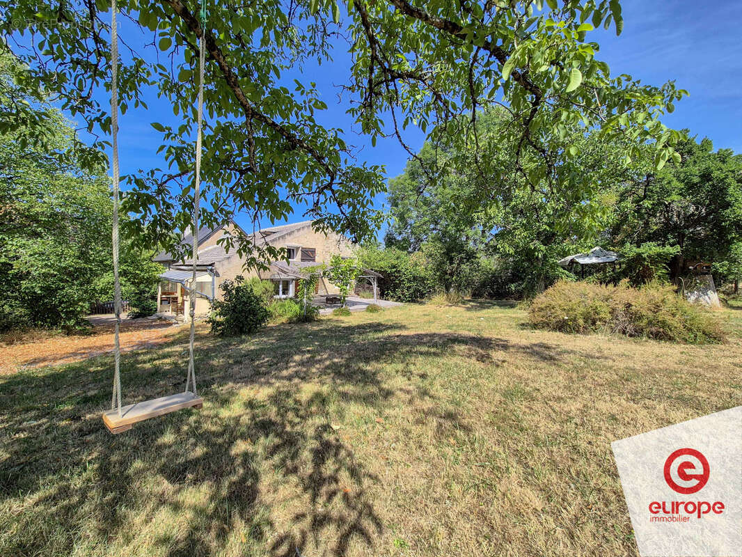 Maison 4 pièces de 105m2 avec jardin et dépendances au porte du Morvan - photo 22