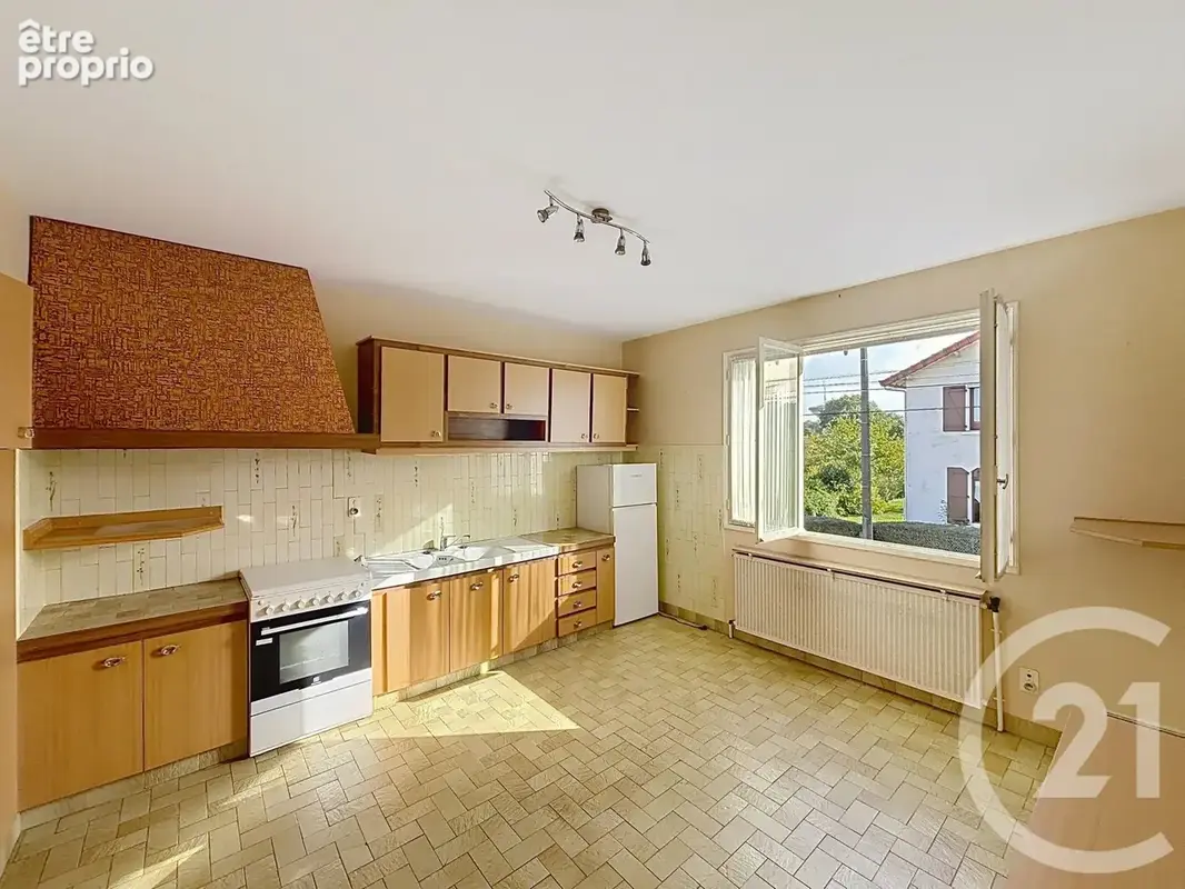 Maison 7 pièces 148 m² à vendre à Soyaux (16800) - photo 6