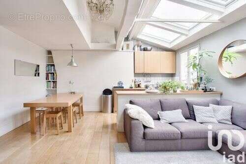 Photo 4 - Appartement à PARIS-10E