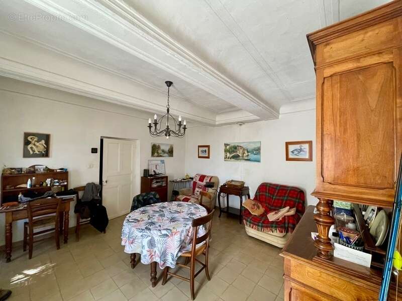 Maison à ROUSSILLON