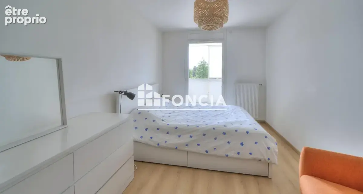 Saint-Genis-Pouilly - T3 de 61 m² avec balcon  de 20 m² double garage de 27 m² - photo 6