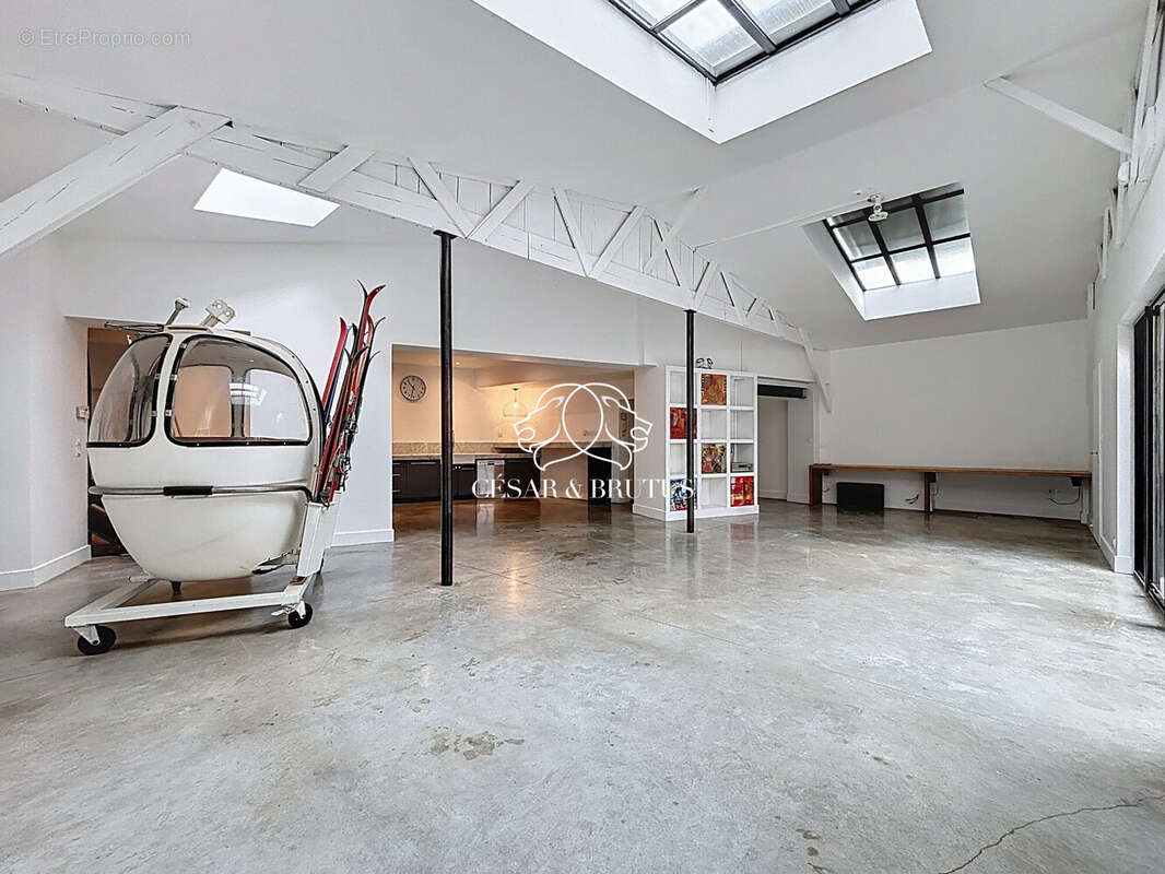 Appartement à LYON-9E