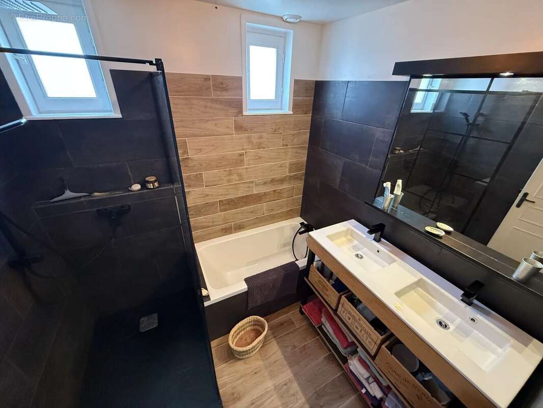 Maison à VILLEFRANCHE-SUR-SAONE