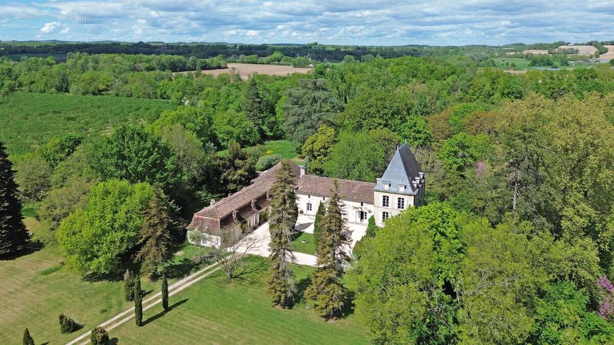 Maison à CASTILLONNES