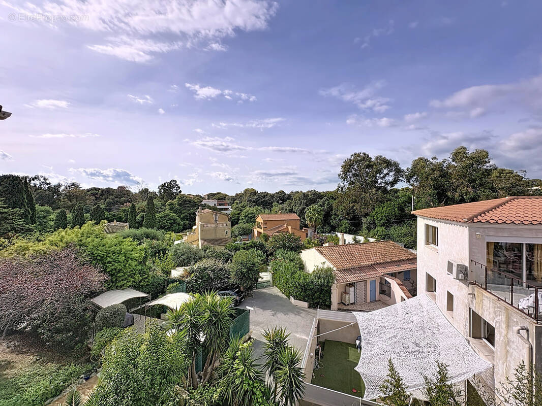 Appartement à SAINT-RAPHAEL