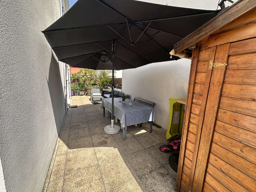 Appartement à STAINS