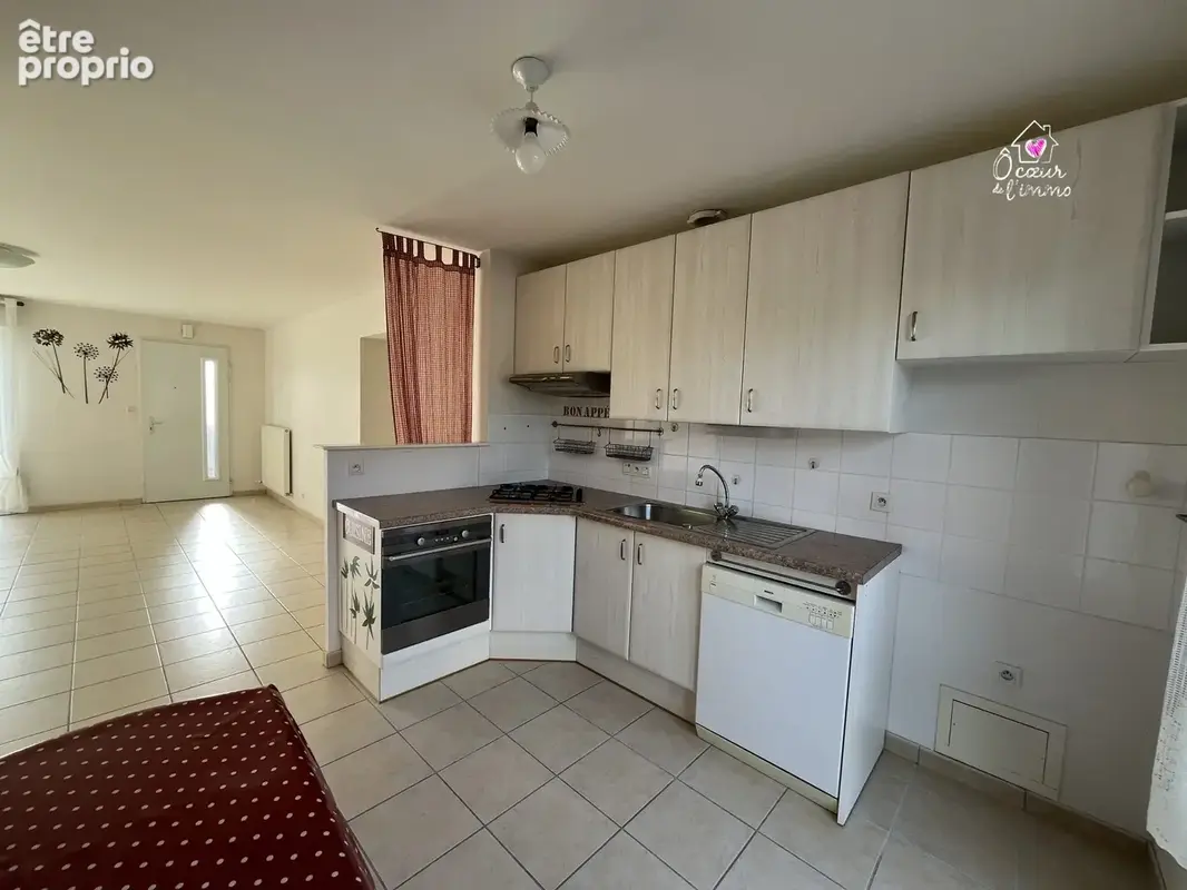 Maison 4 pièces 75 m² à vendre à Cholet (49300) - photo 8