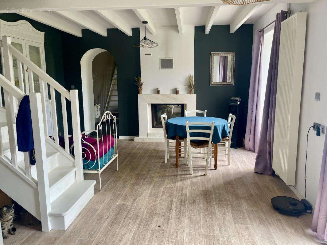 Maison à VILLEFOLLET