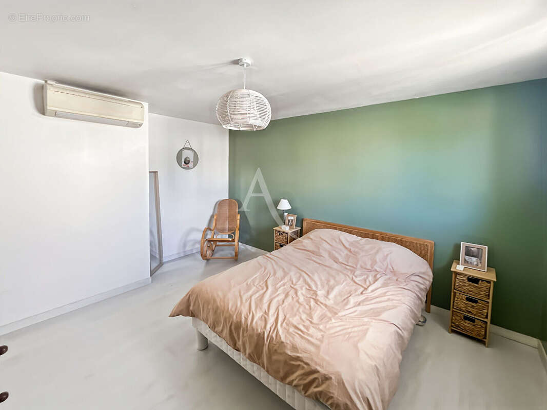 Maison à LES MUREAUX