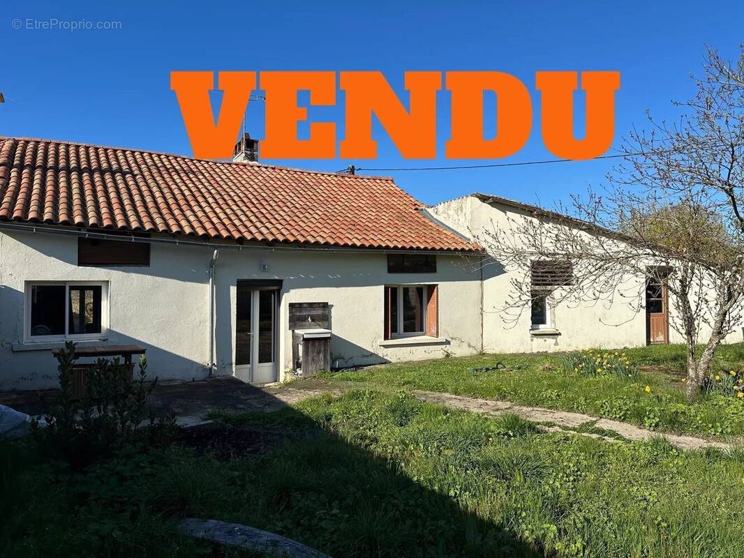Maison à USSON-DU-POITOU