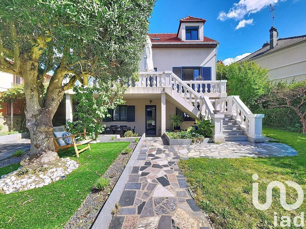 Photo 1 - Maison à L'HAY-LES-ROSES