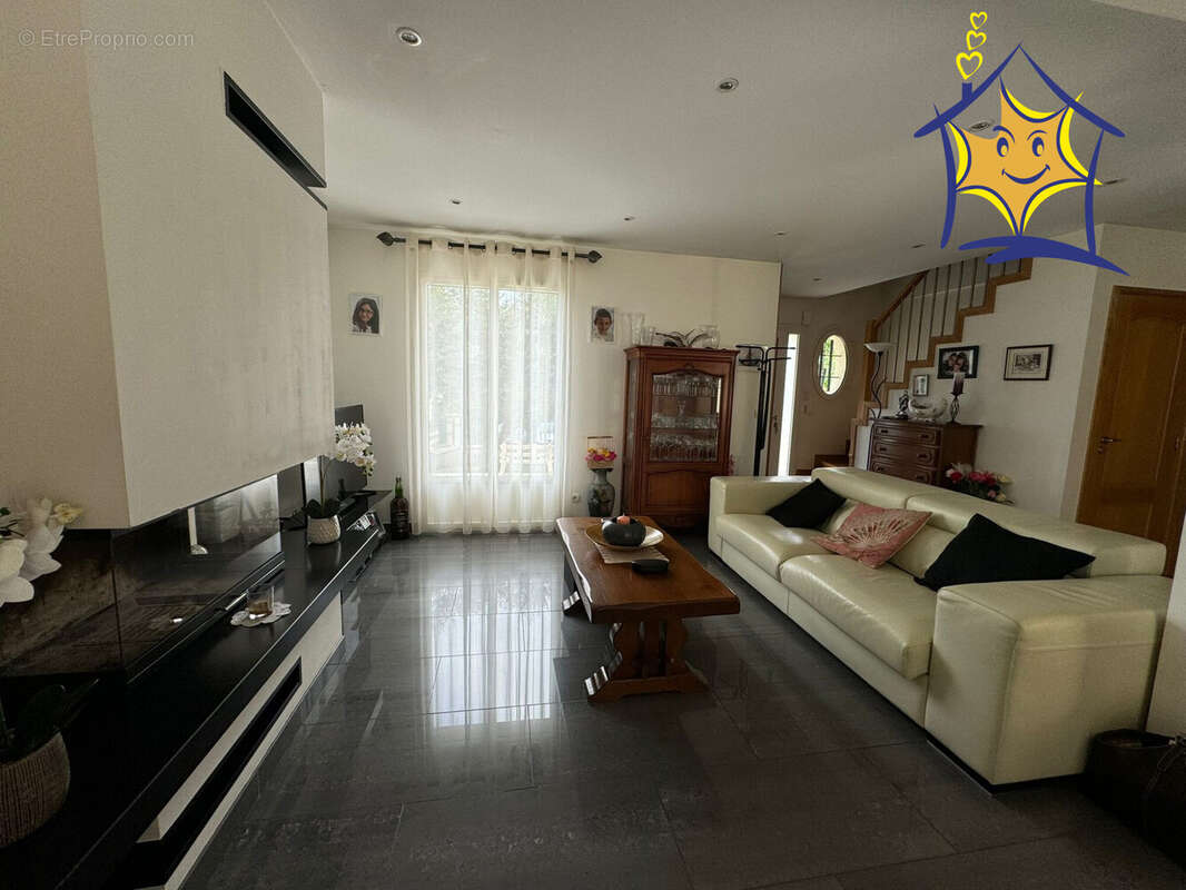 Maison à RIS-ORANGIS