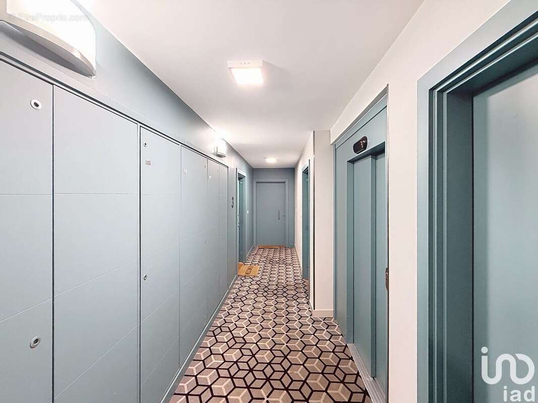 Photo 7 - Appartement à POISSY