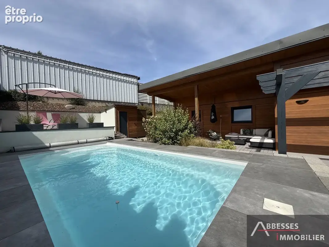 EN EXCLUSIVITÉ - A 2 min de REMIREMONT : pavillon Xilome de plain pied avec piscine et jaccuzzi. - photo 27