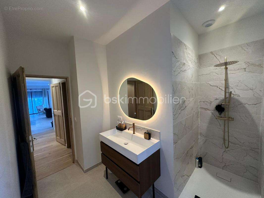  Une maison neuve d’exception où chaque détail a été pensé pour votre confort  - photo 7