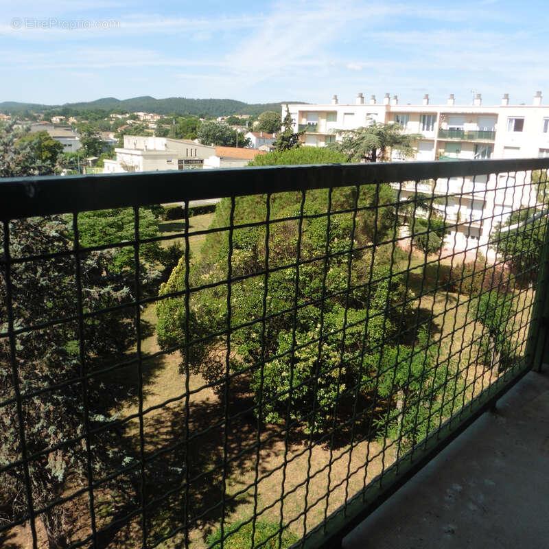 Appartement à PONT-SAINT-ESPRIT