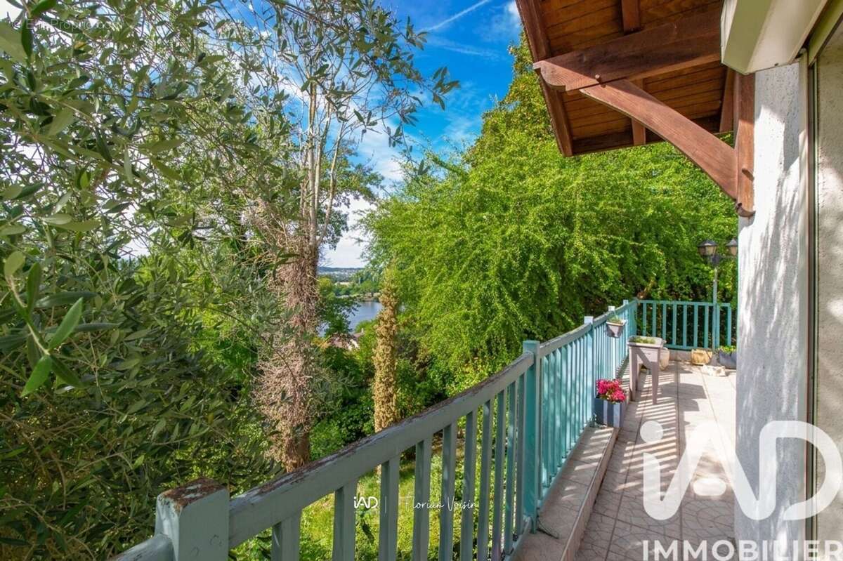 Photo 3 - Maison à JUZIERS