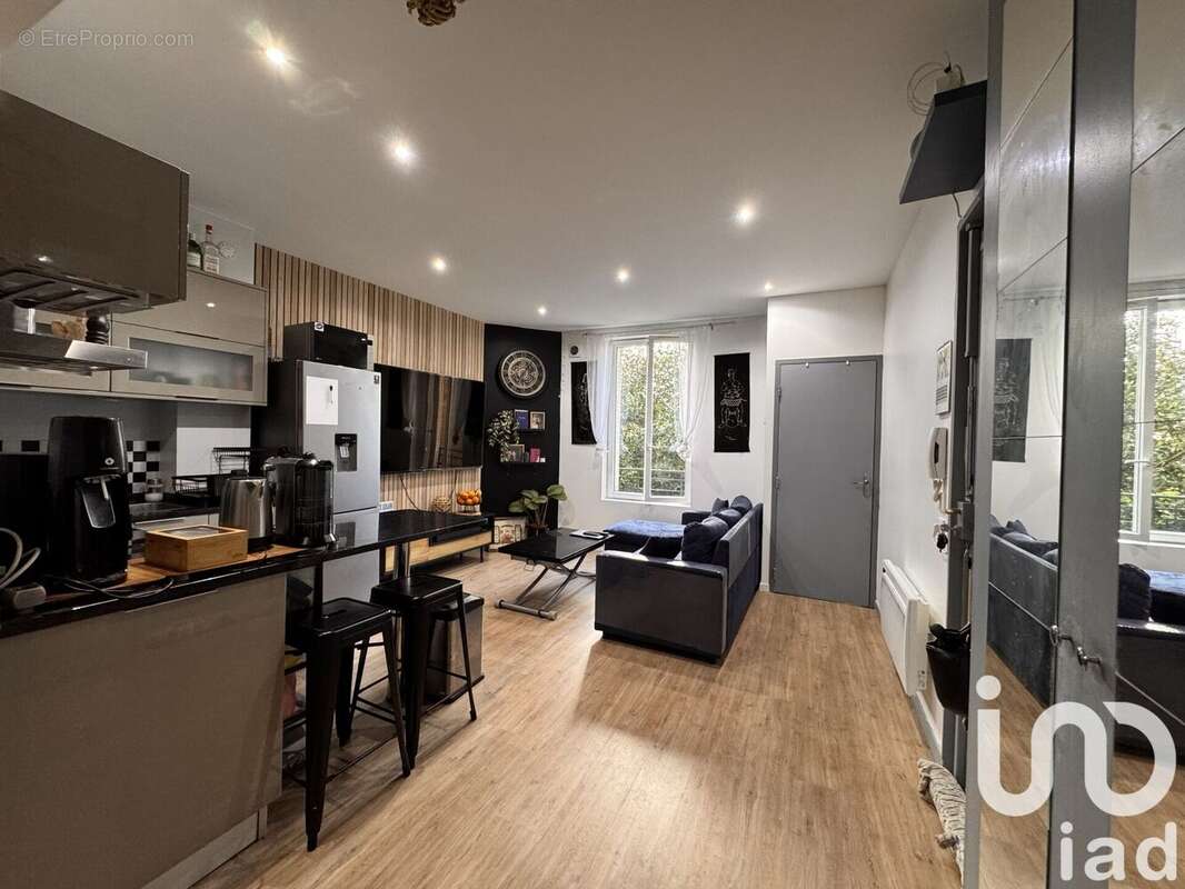 Photo 2 - Appartement à VILLENEUVE-LE-ROI