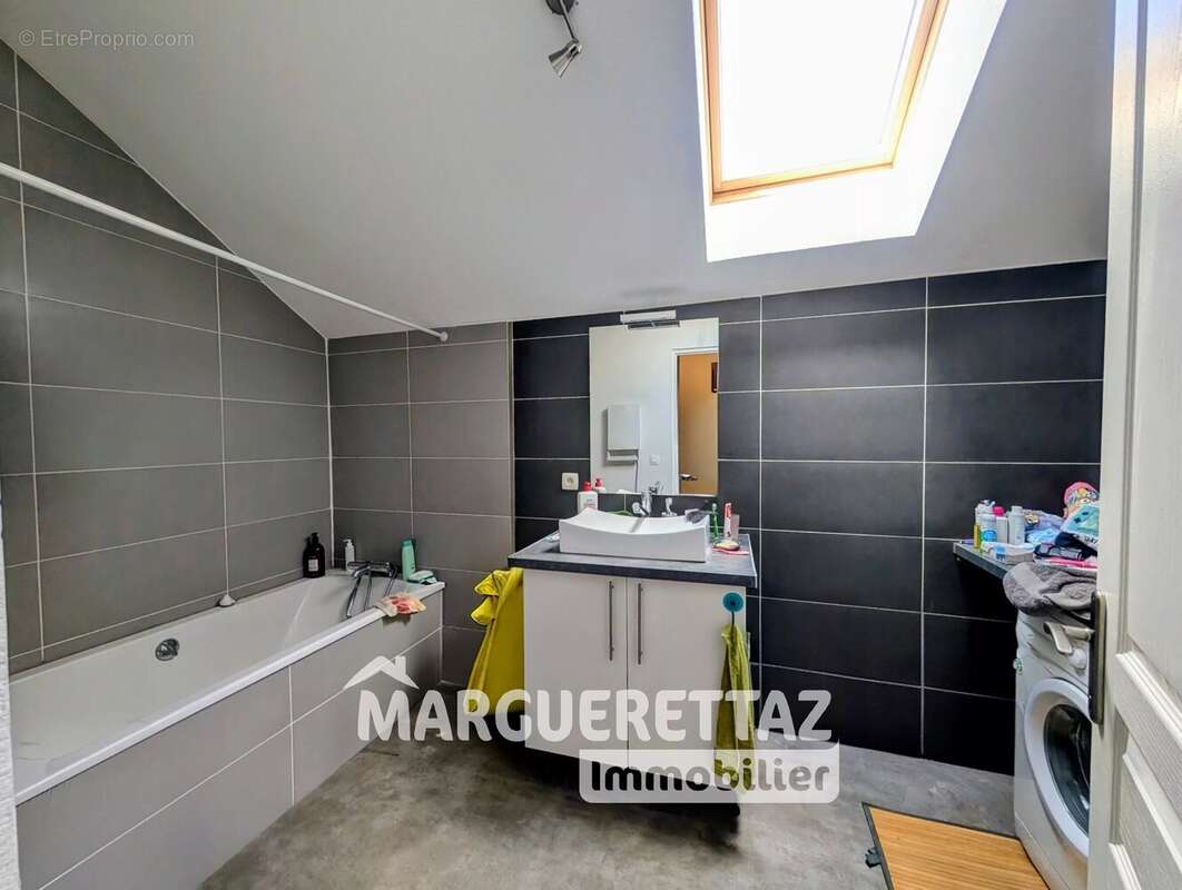 Appartement à MIEUSSY