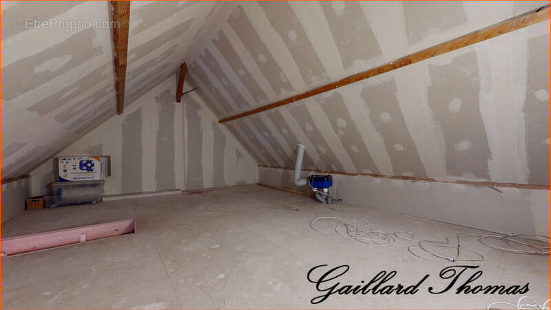 Maison à LA SAUSSAYE