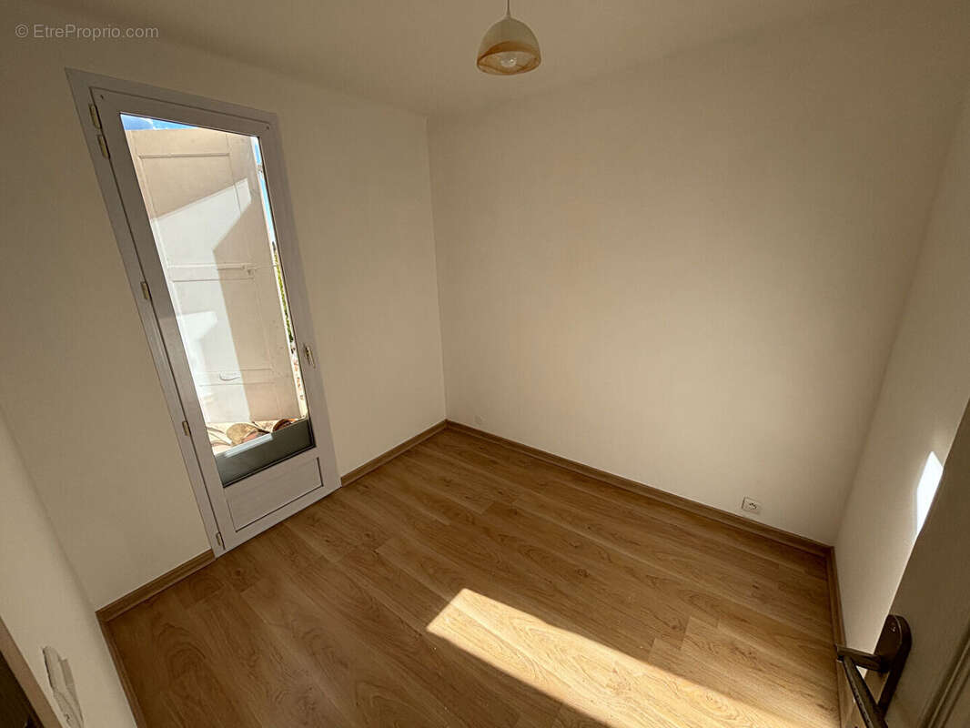 Maison à CHATEAU-ARNOUX-SAINT-AUBAN