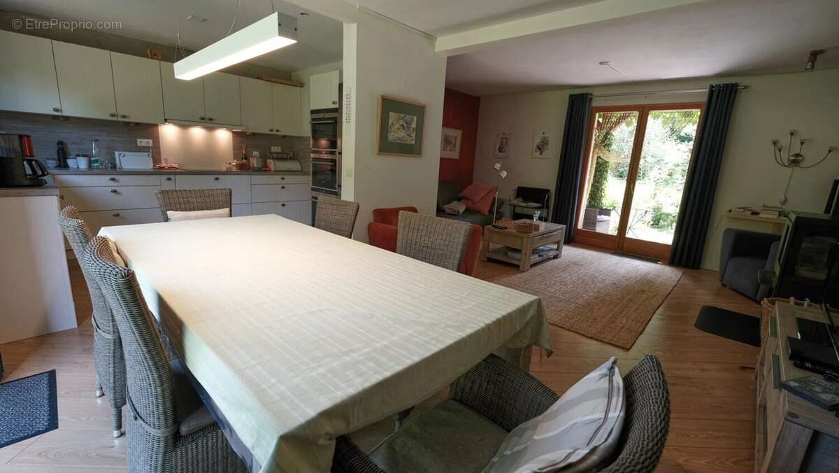 À vendre au cœur du Morvan : maison confortable avec piscine - photo 5