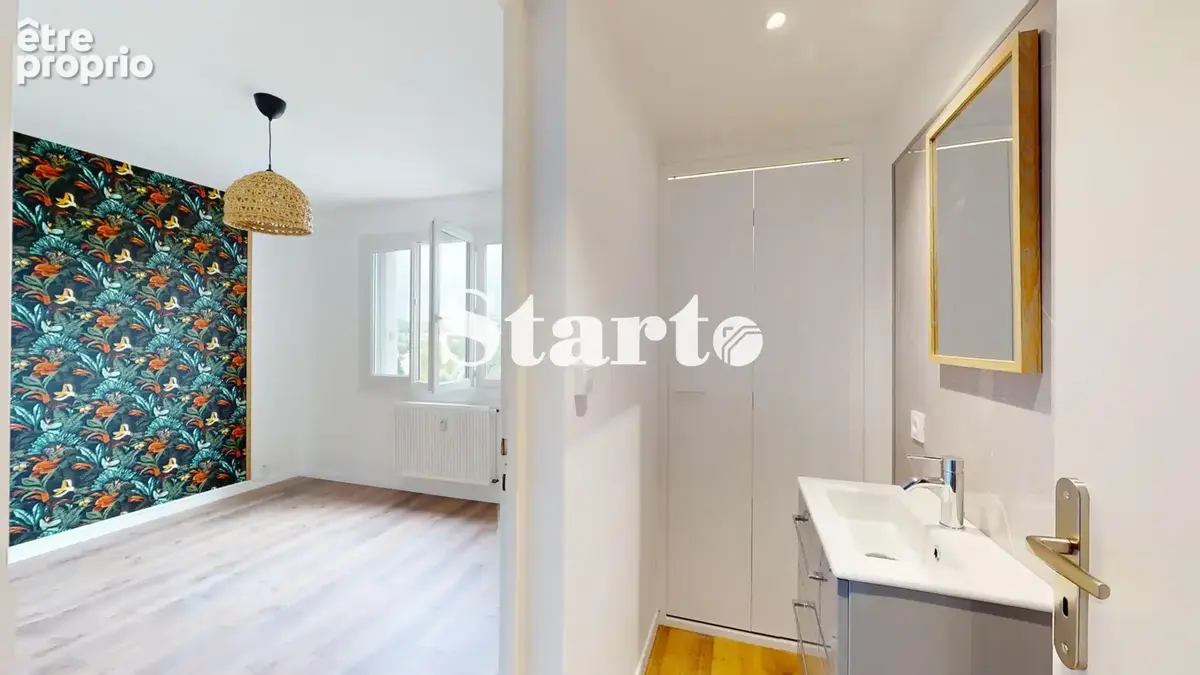 Appartement quatre pièces entièrement rénové - photo 6