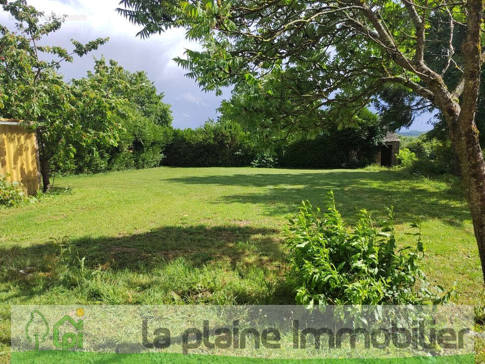 Maison de campagne avec dépendances à rénover à Lignières Orgères - photo 2