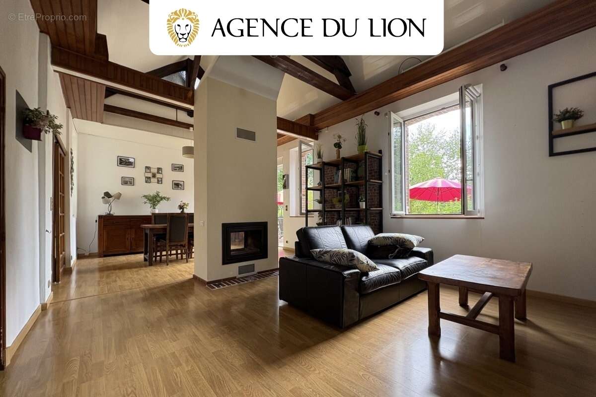 Longère de Charme Rénovée 7 pièces 4 chambres - photo 2