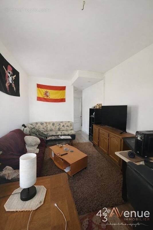 Appartement à SAINT-ETIENNE