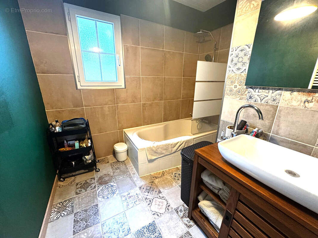 Maison à LA CHAPELLE-ACHARD