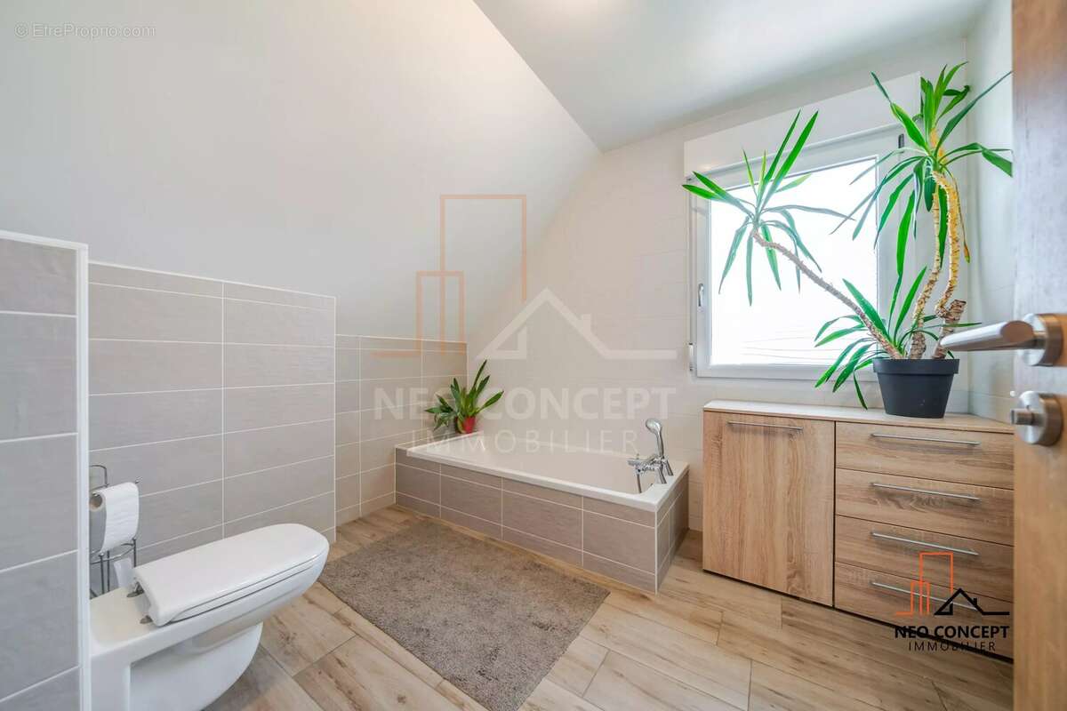 * OBERHOFFEN - Très belle maison moderne sous garantie décennale encore ! * - photo 7