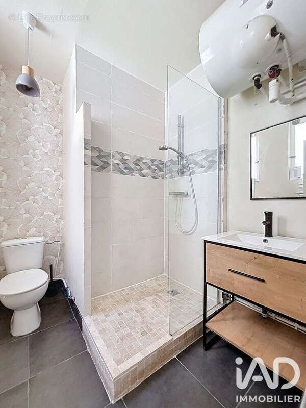 Appartement 43 m² à Reims  - photo 2