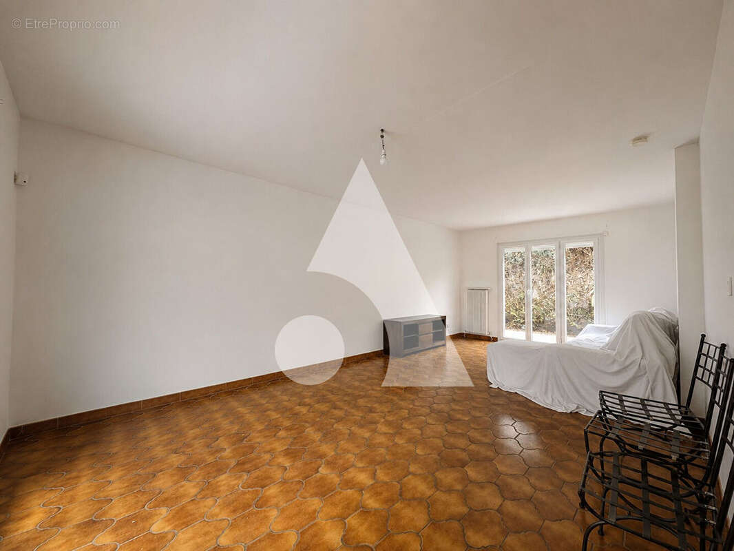 Maison à LA FRETTE-SUR-SEINE