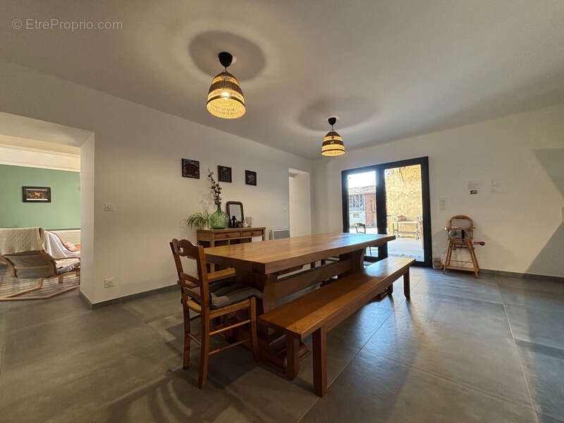 Maison à VILLEMBITS