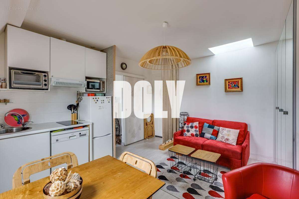 DOLY - Appartement 2 pièces - 32m2 - PLACE DES TERNES - 75017 - photo 2