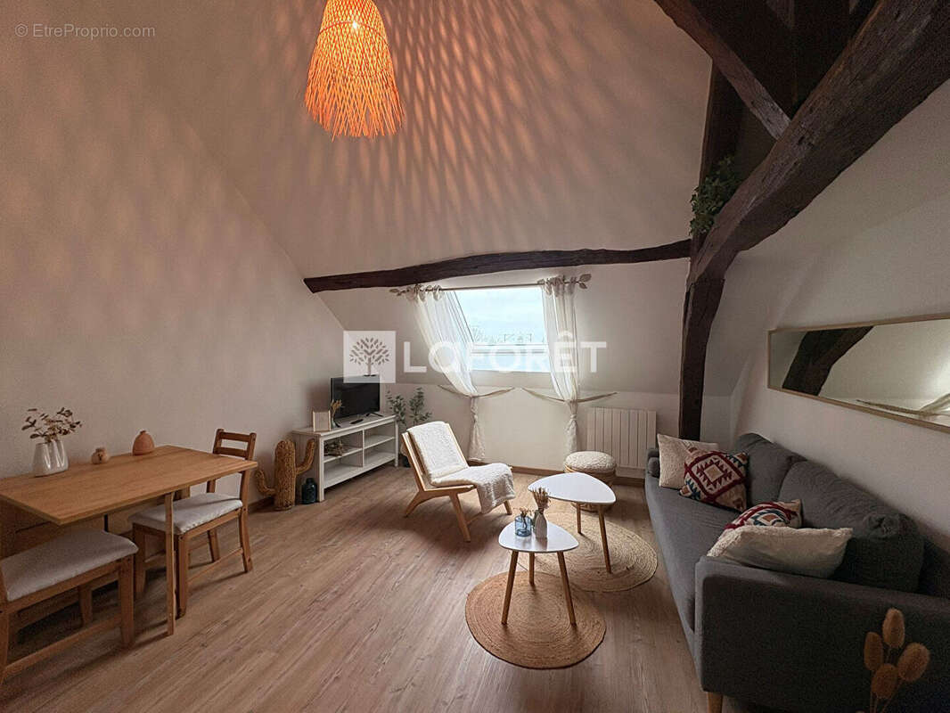 Appartement à MEULAN