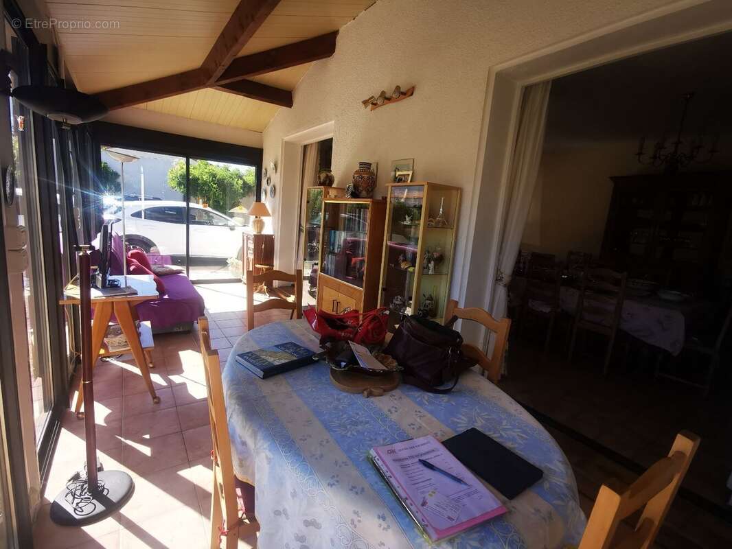 BELLE VILLA P.PIED T.5 sur terrain 1136 m2 - photo 8