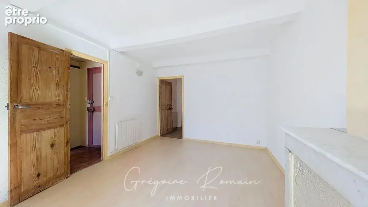 Appartement Grans 3 pièce(s) 60 m2 - photo 2