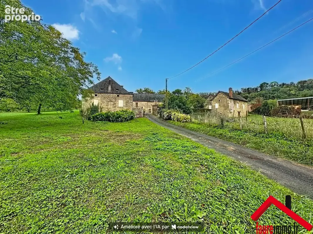 Ensemble immobilier a ayen en correze - photo 1