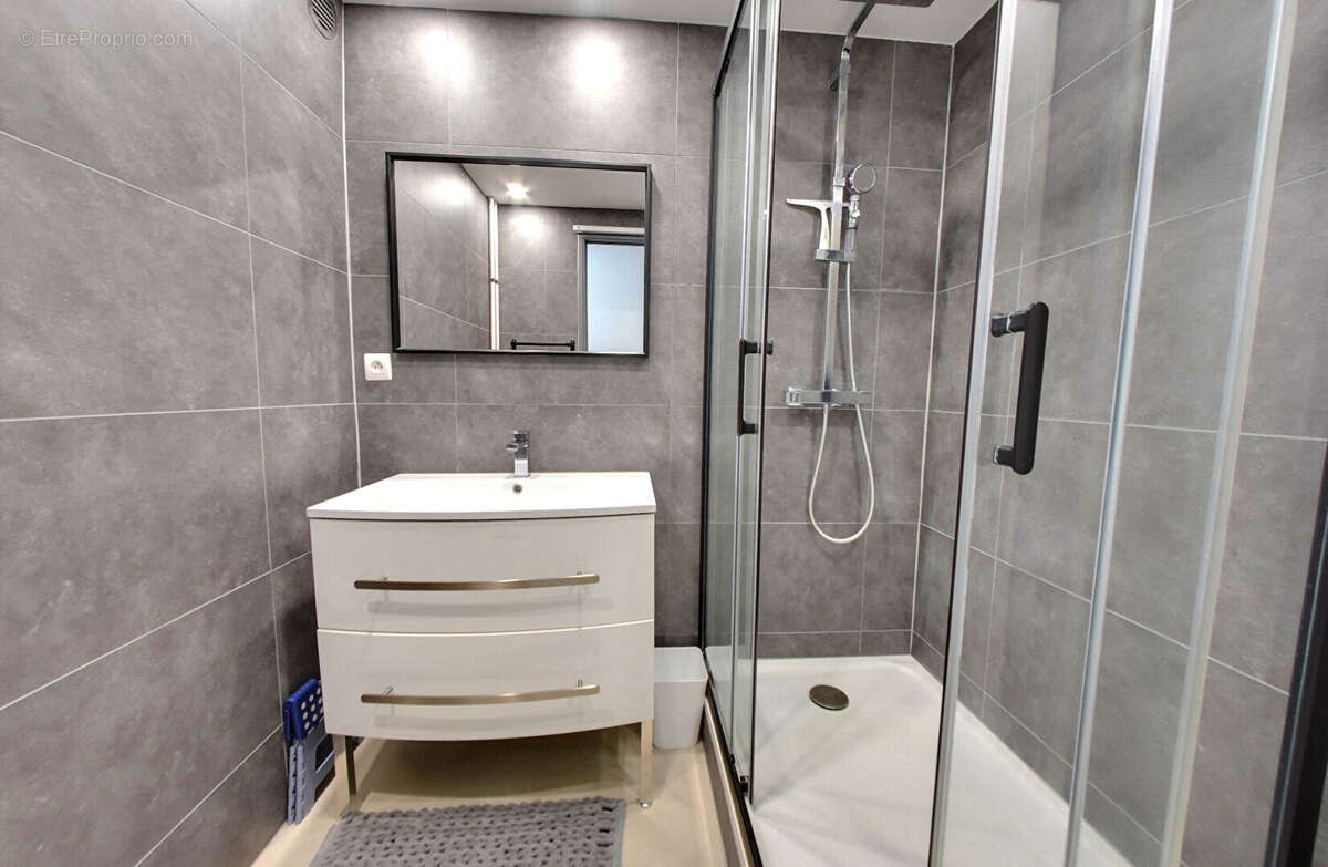 Appartement à ROISSY-EN-BRIE