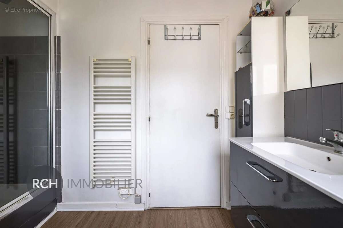 Appartement à HOUDAN