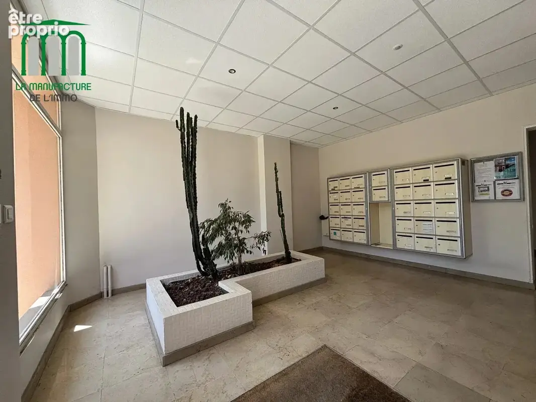 SAINT ETIENNE proche cour Fauriel - Appartement T4 avec cave et garage - photo 14