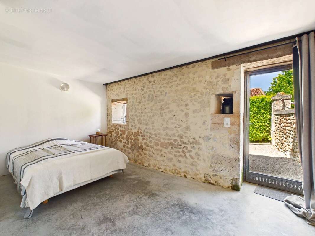 Superbe propriété de cinq chambres et maison d'amis - photo 16