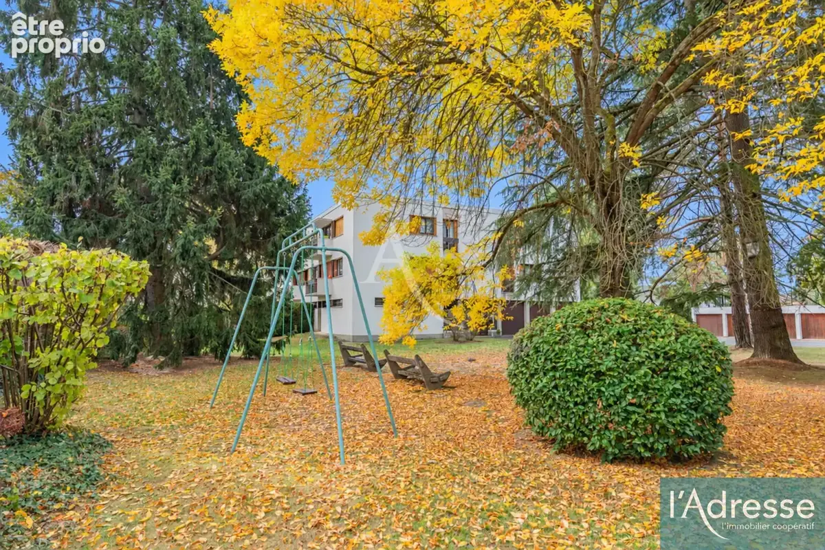 Appartement F5 Orsay dans résidence calme - photo 1