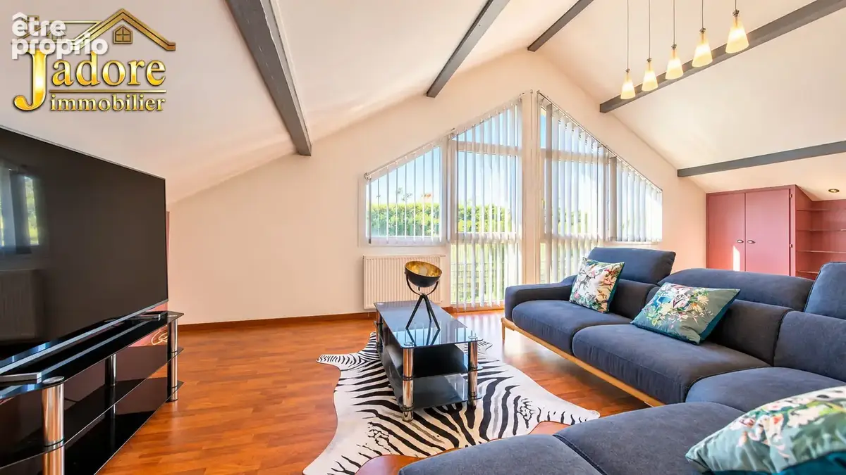 Superbe villa avec piscine en centre-ville ! - photo 21