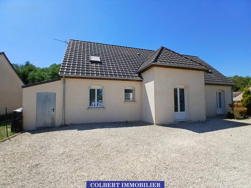 Maison 170 m² à Beaumont  - photo 3